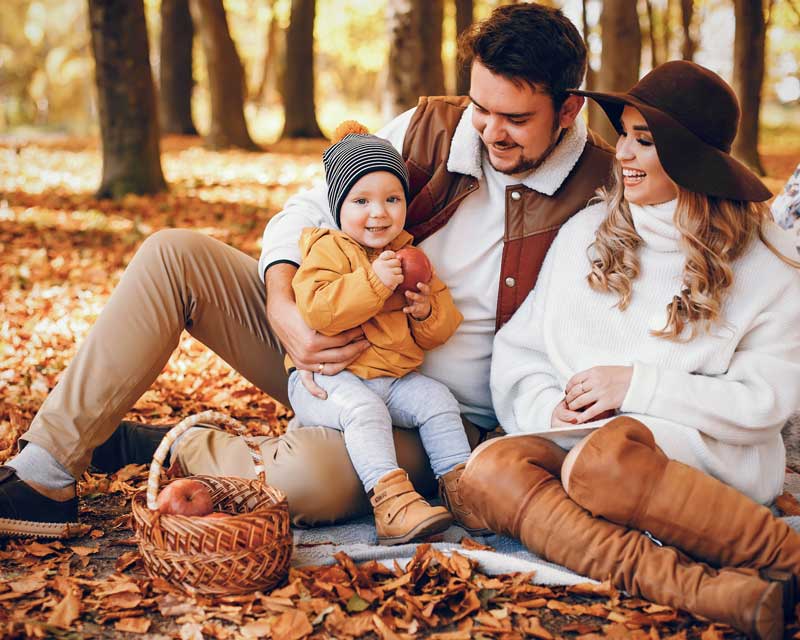 Happy family - Better Health Pharmacy serves families in Fort Worth, TX